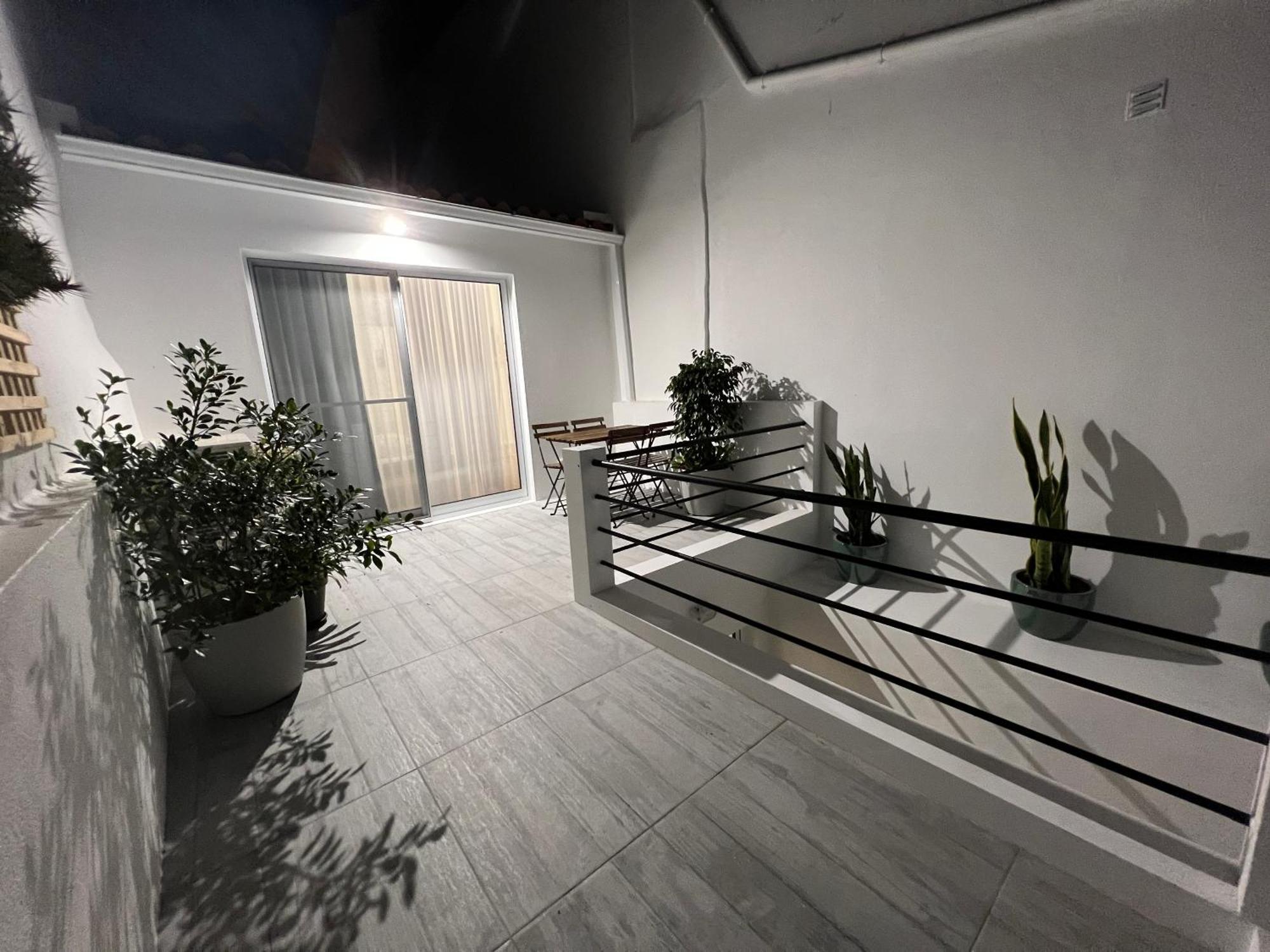 Urban 41 Guest House Πόντα Ντελγκάντα Εξωτερικό φωτογραφία