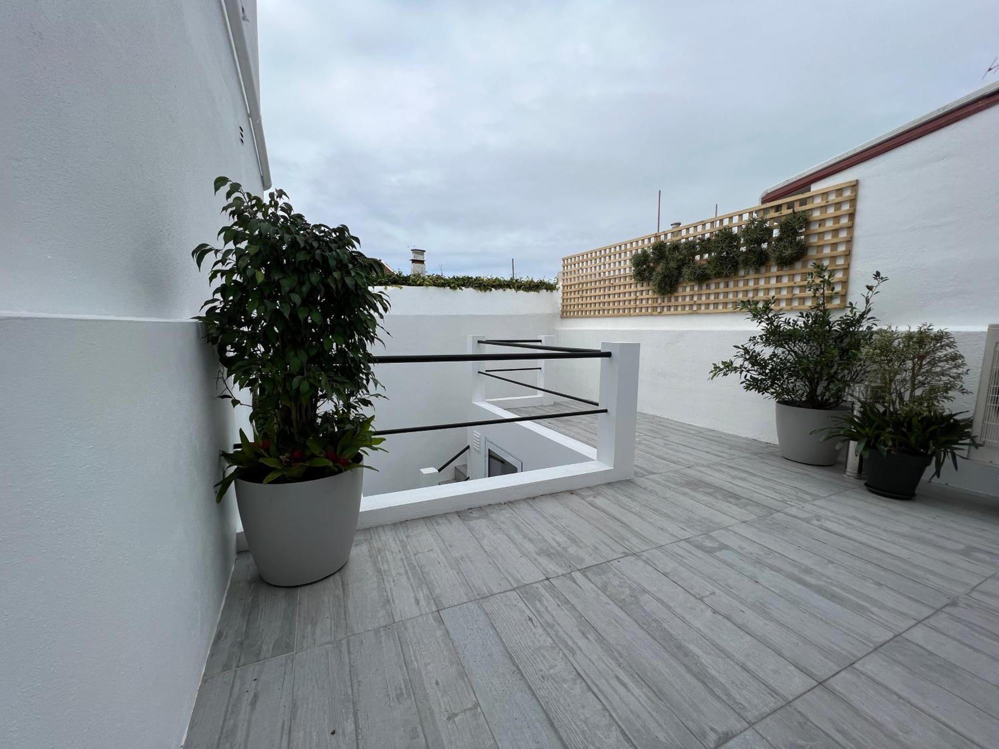 Urban 41 Guest House Πόντα Ντελγκάντα Εξωτερικό φωτογραφία