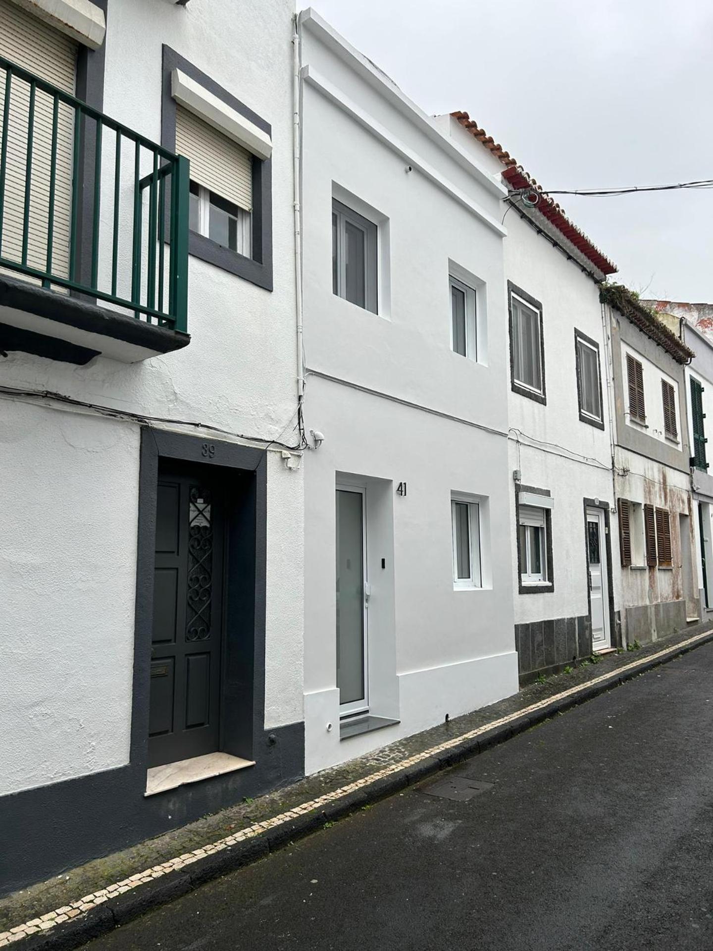 Urban 41 Guest House Πόντα Ντελγκάντα Εξωτερικό φωτογραφία